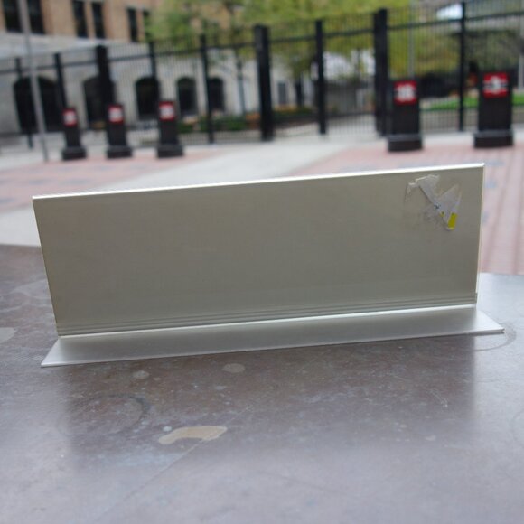 Canada Post Los Angeles Kings Postage Stamp in Decorative Plastic Case with Base - Picture 7 of 11